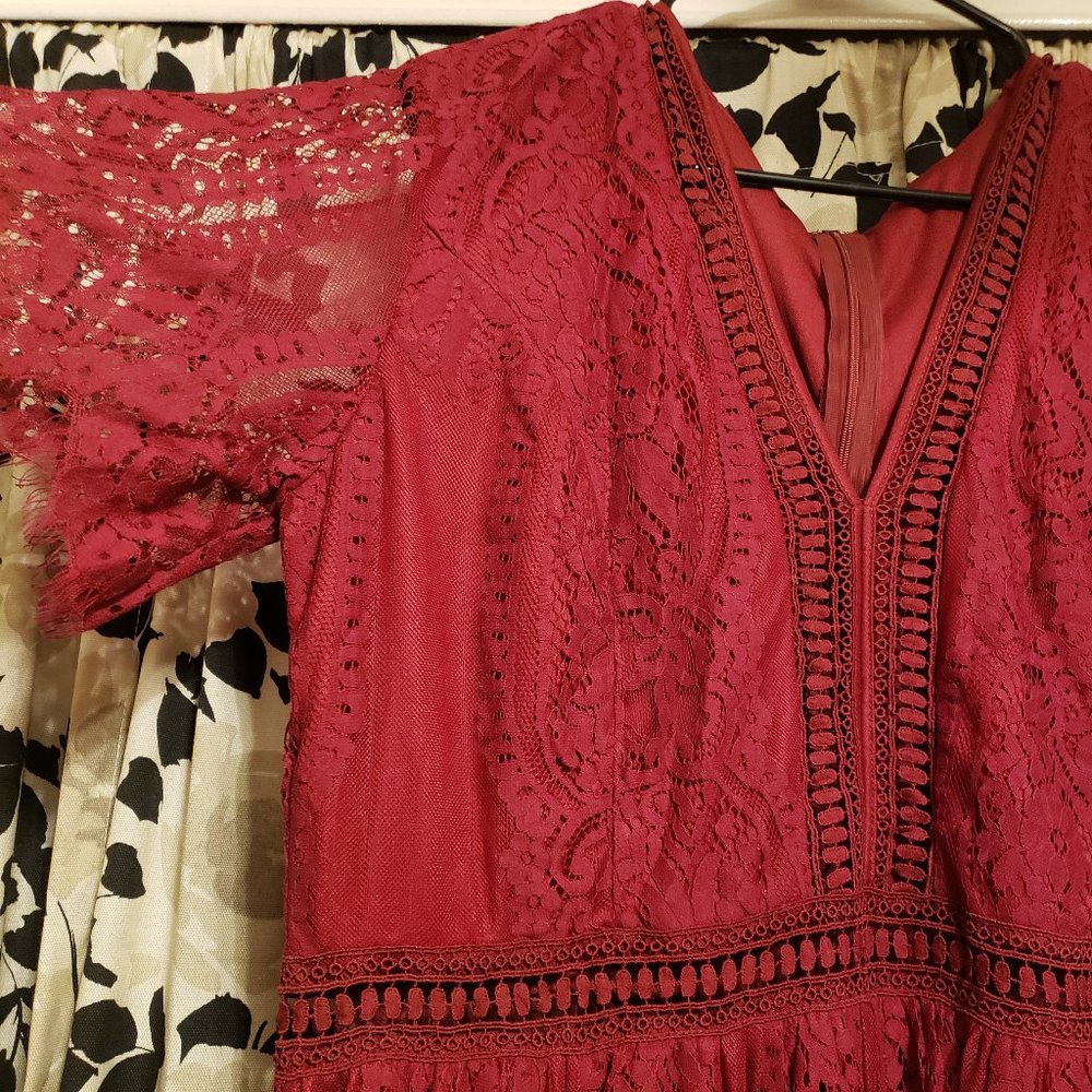 V-Neck Lace Maxi Dress